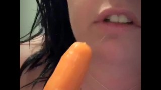 Gag reflex – choking on carrot til I spew – vegetable oral